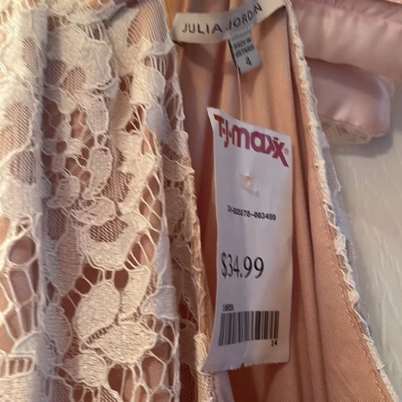 Julia Jordan wide leg jumpsuit - Picture 4 of 4